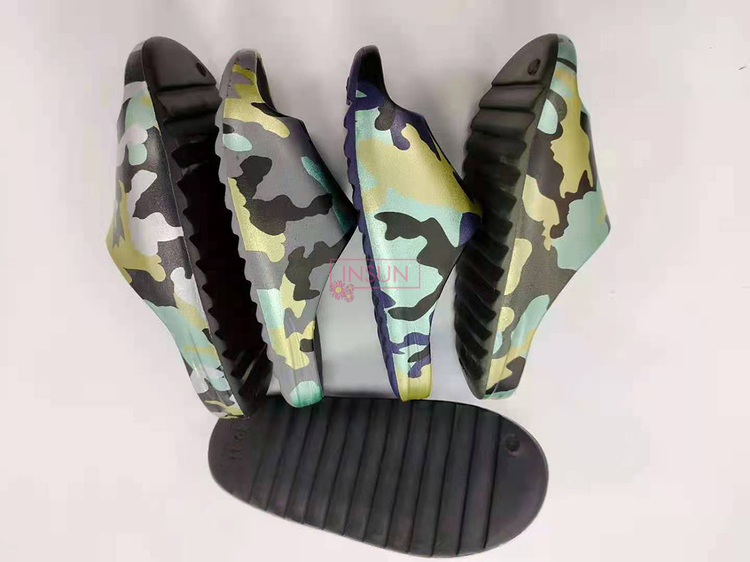 INJECTION SLIDE SLIPPERS