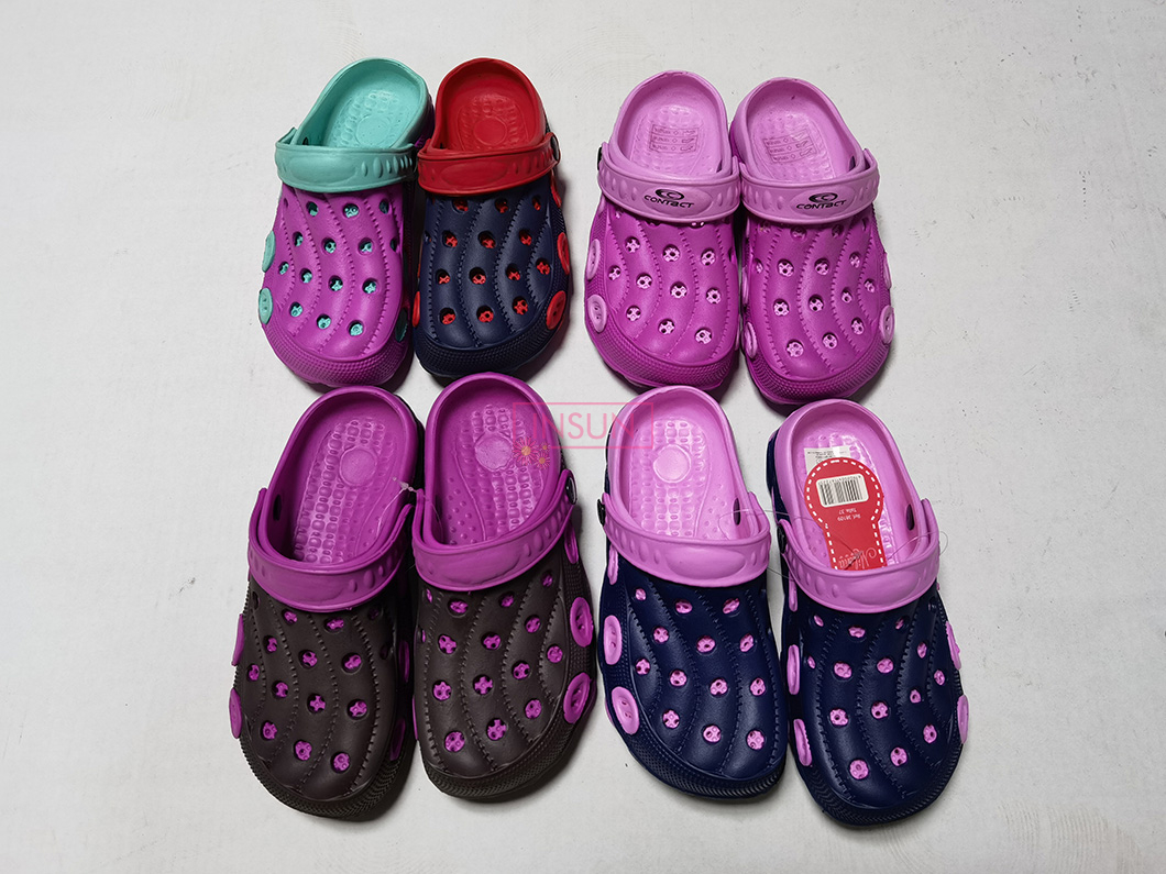 ADULT CLOGS