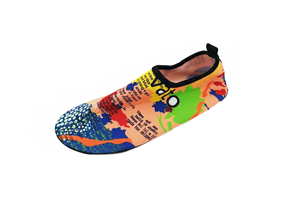 WATER SHOES