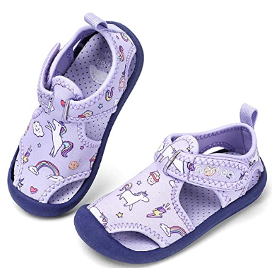  AQUA SHOES