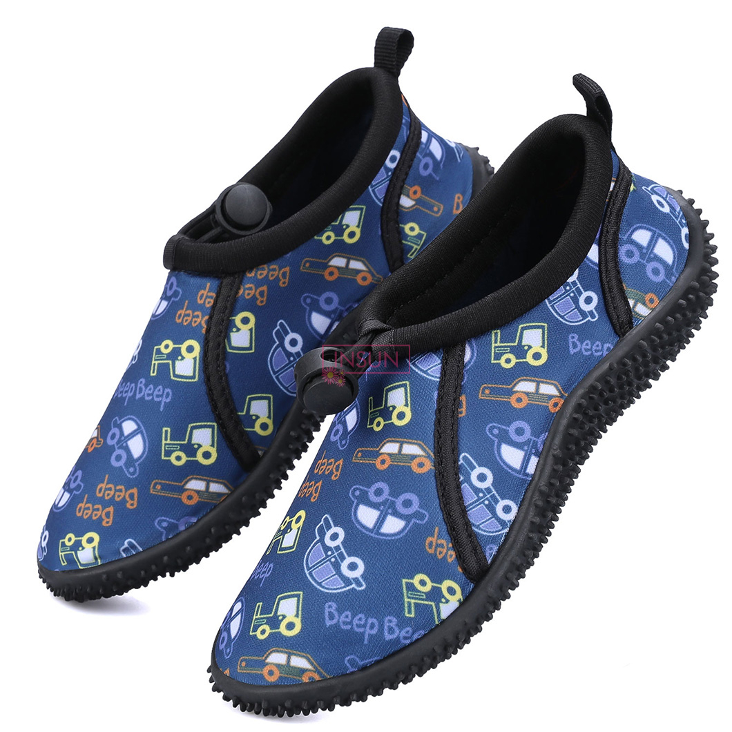 AQUA SHOES