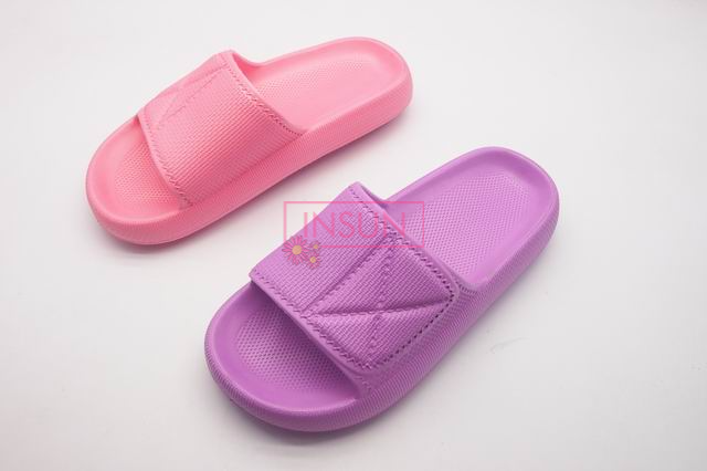 INJECTION SLIDE SLIPPERS