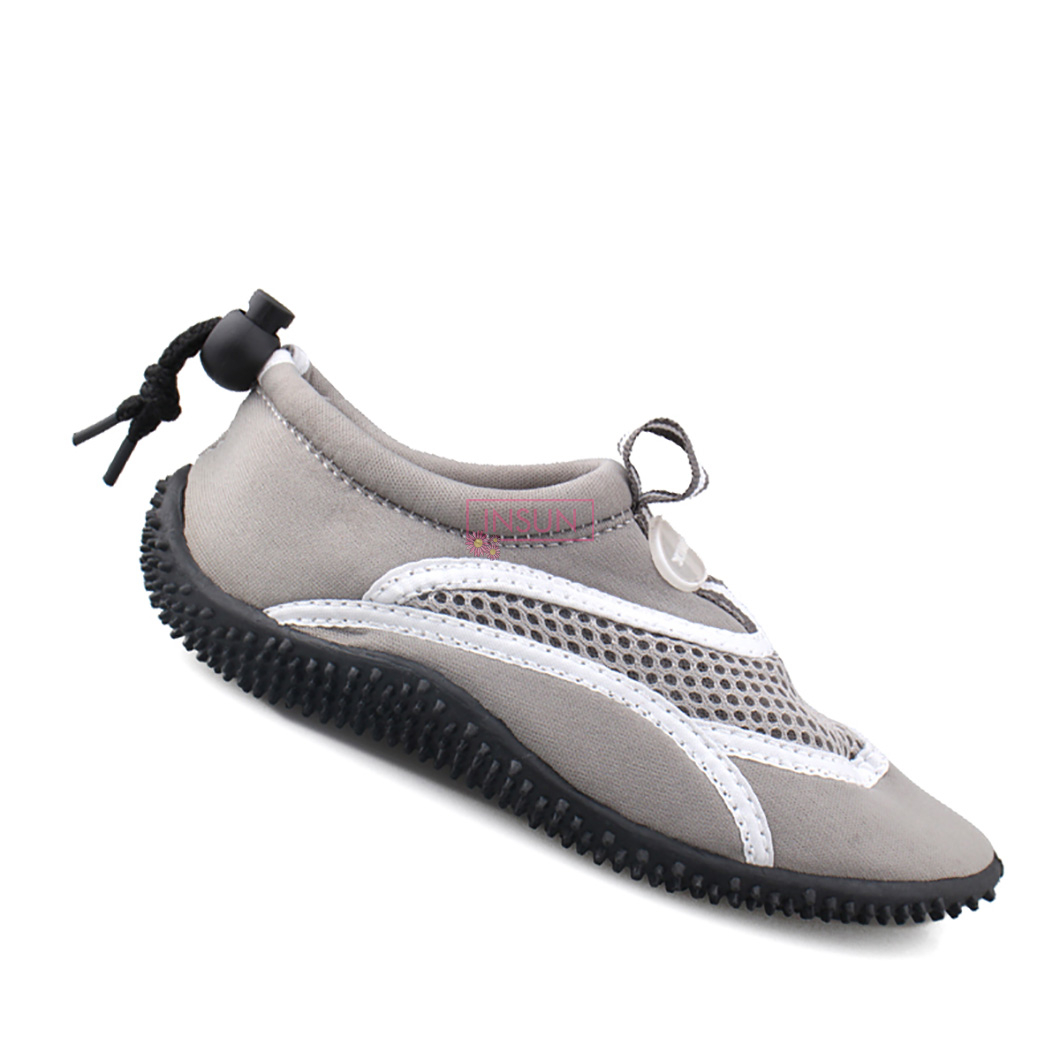 AQUA SHOES