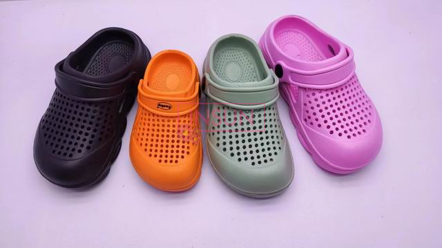 CLOGS