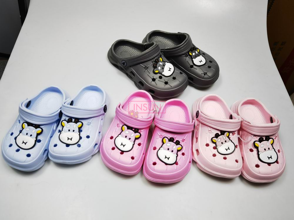 CHILD CLOGS