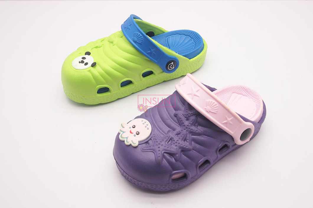 CHILD CLOGS
