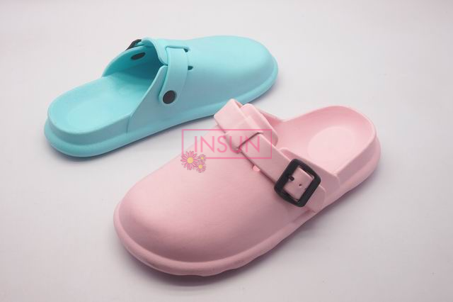 INJECTION SLIDE SLIPPERS