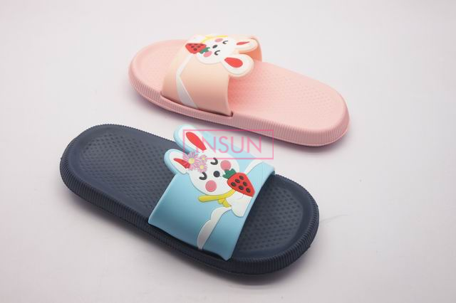 INJECTION SLIDE SLIPPERS
