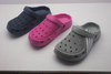 WOMEN CLOGS