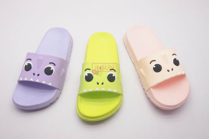 INJECTION SLIDE CHLID SLIPPERS