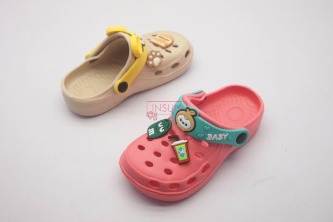 CHILD CLOGS