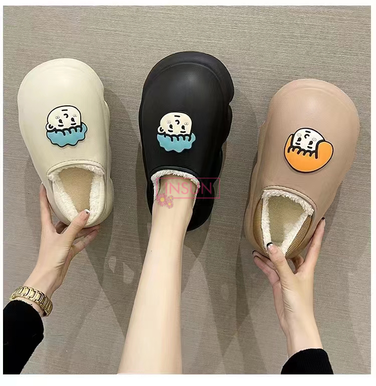 FUR SLIPPERS