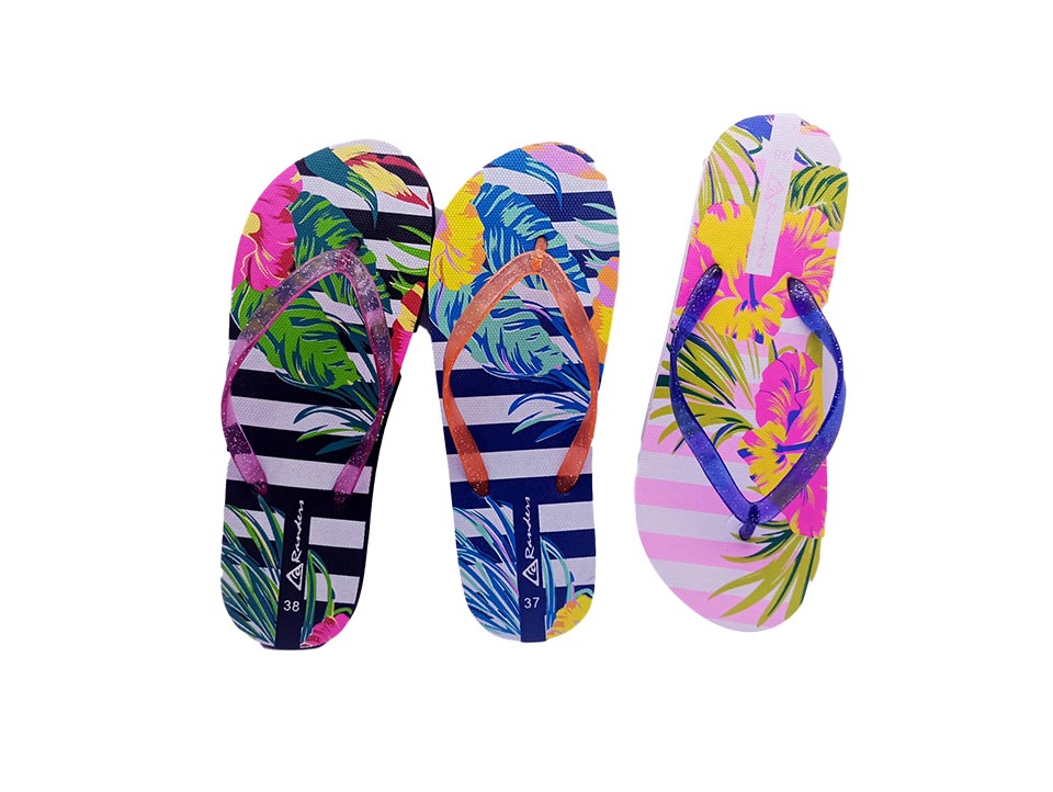 FLIP FLOPS