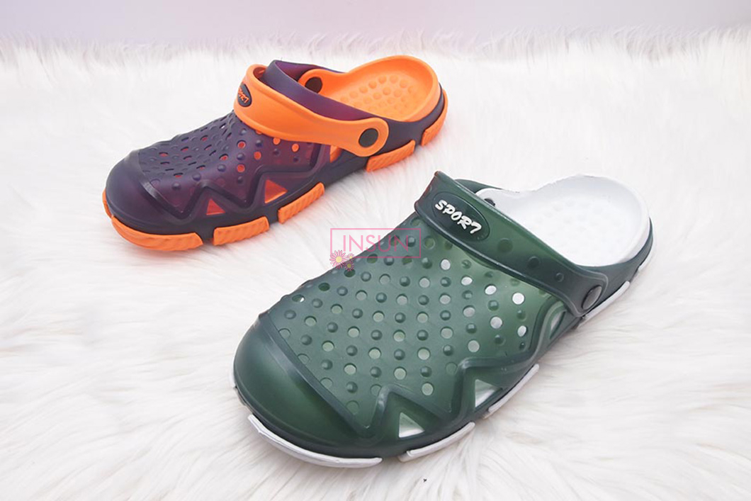 ADULT CLOGS