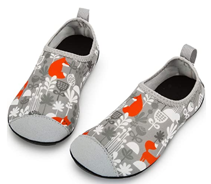 WATER SHOES