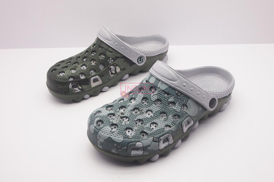 ADULT CLOGS