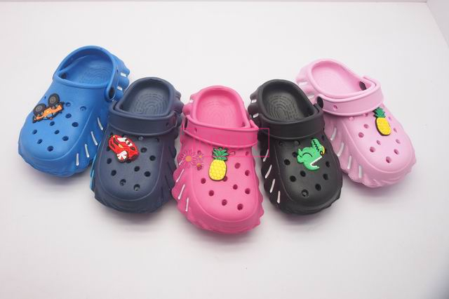 CLOGS