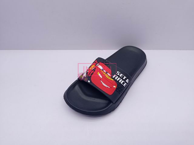 INJECTION SLIDE SLIPPERS