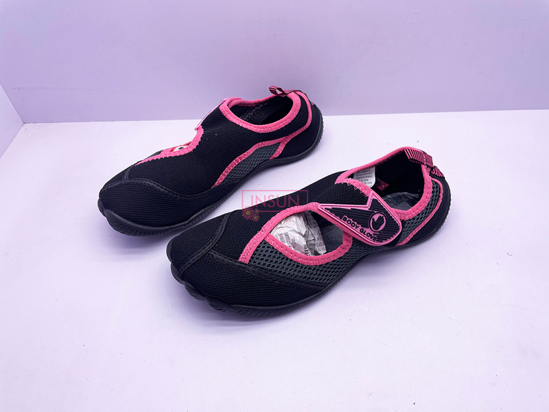 AQUA SHOES