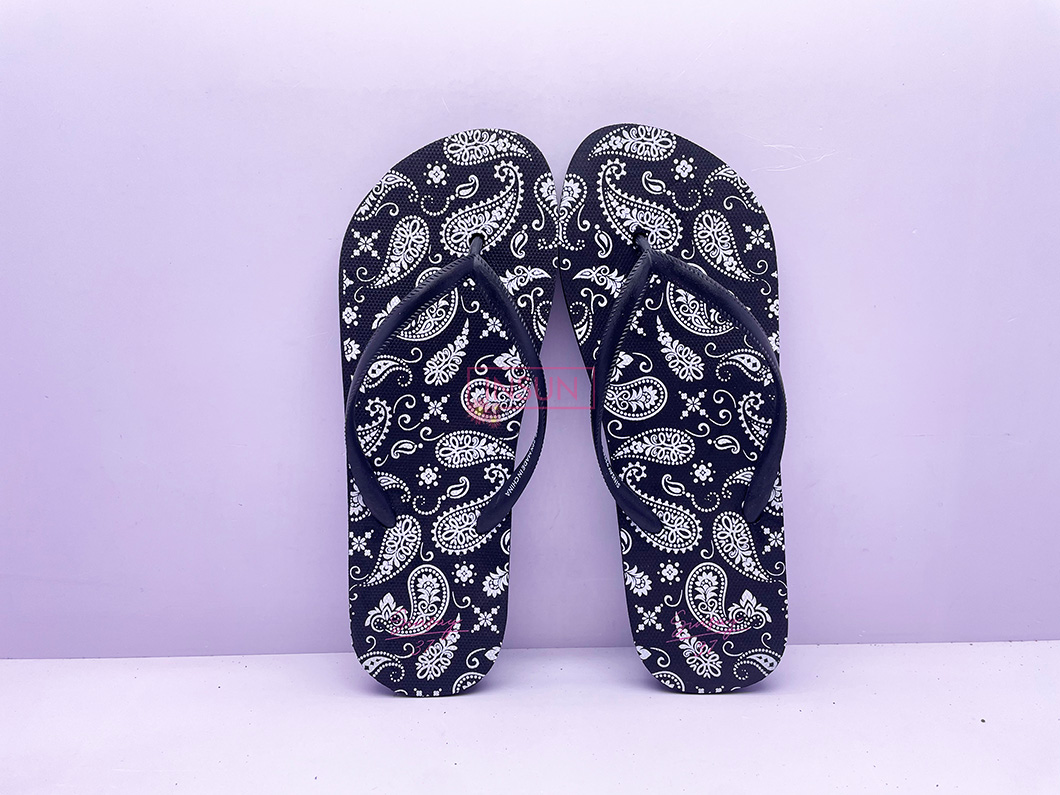 FLIP FLOPS