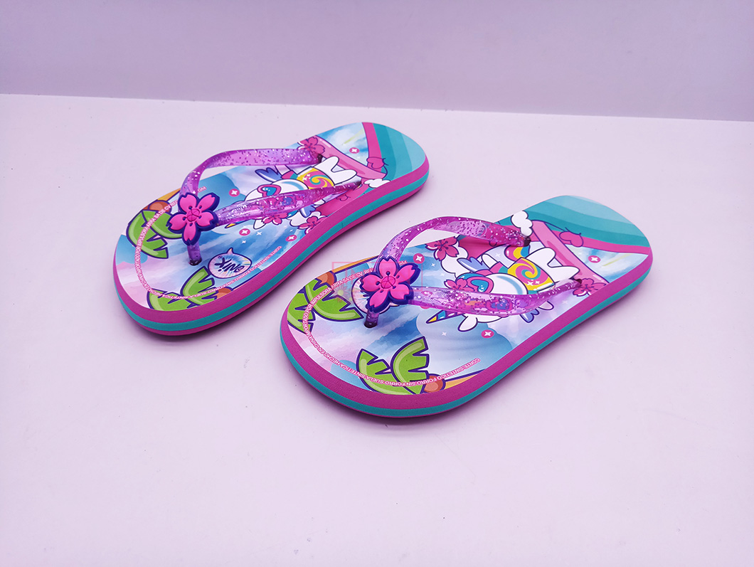 FLIP FLOPS