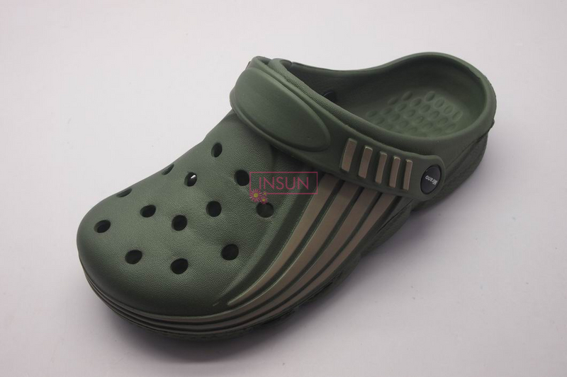 MEN CLOGS