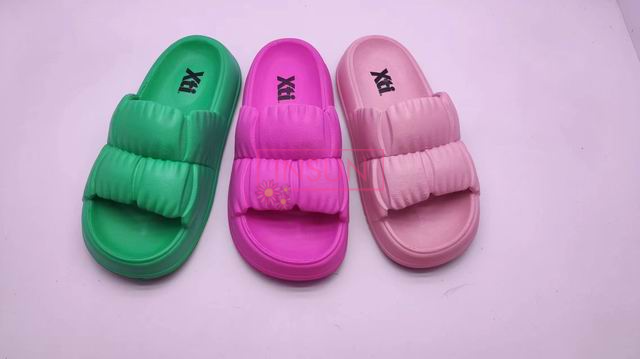 INJECTION SLIDE SLIPPERS