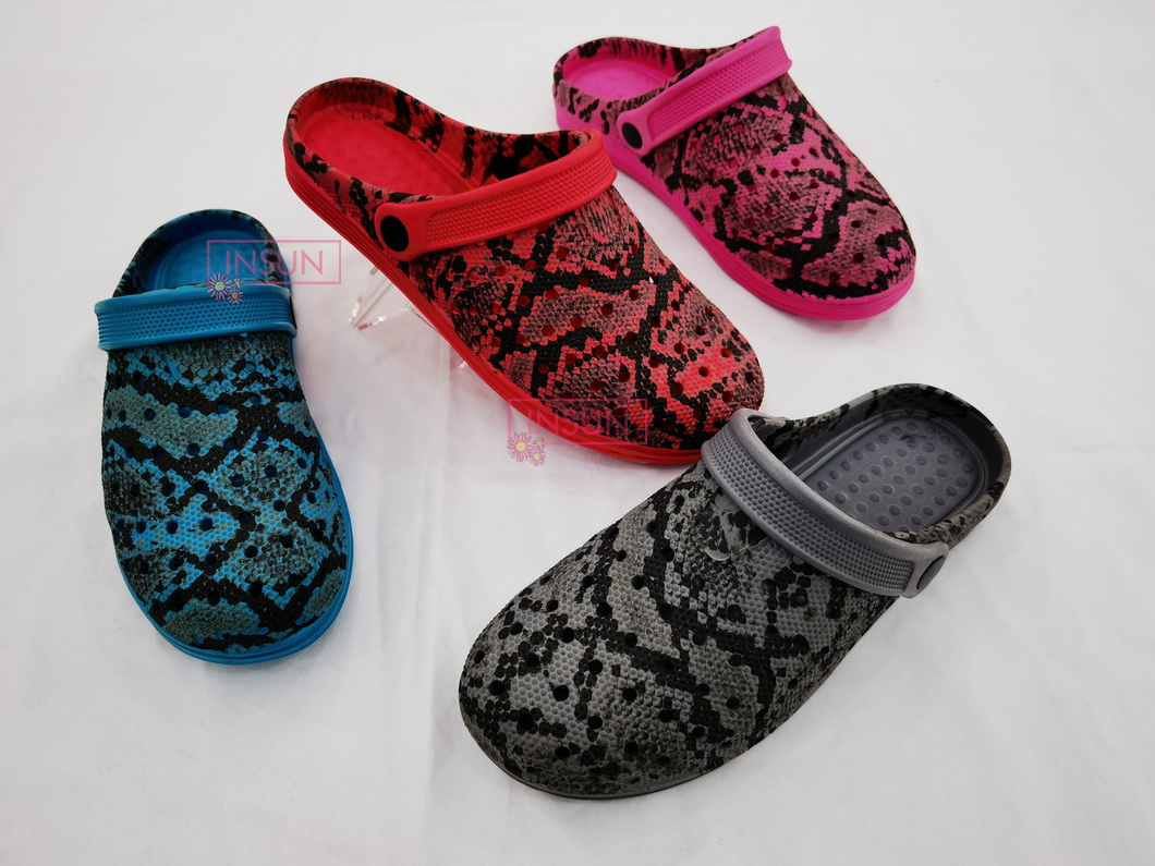 WOMEN CLOG