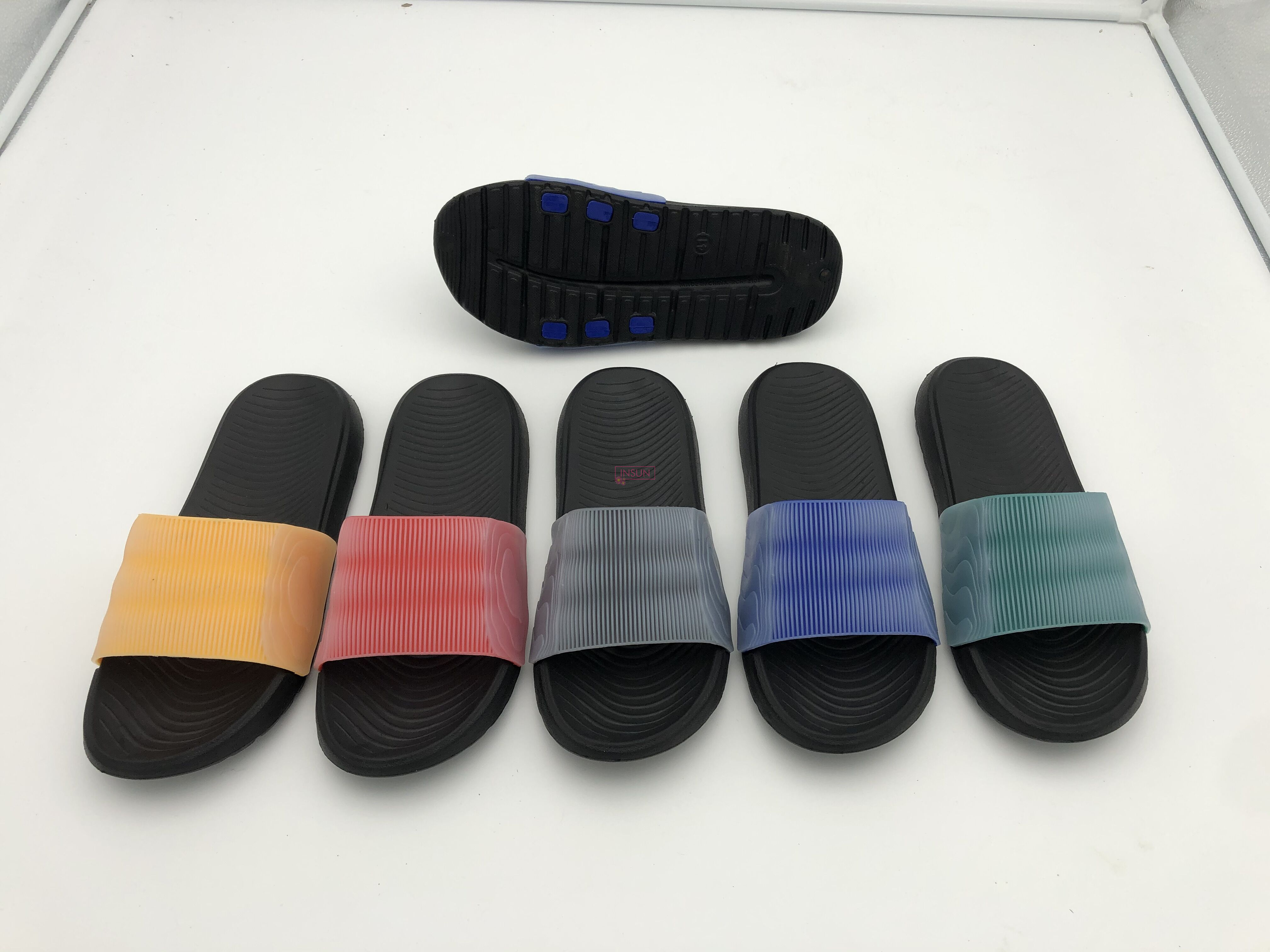 INJECTION MEN SLIPPERS