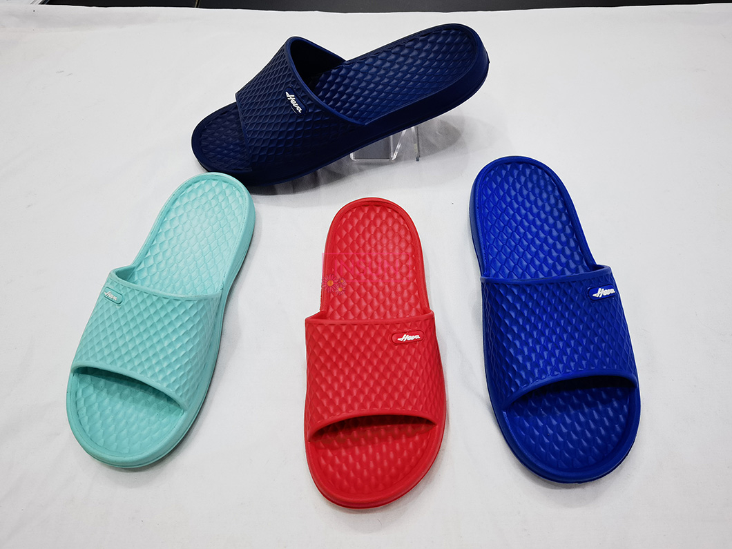 INJECTION SLIDE SLIPPERS