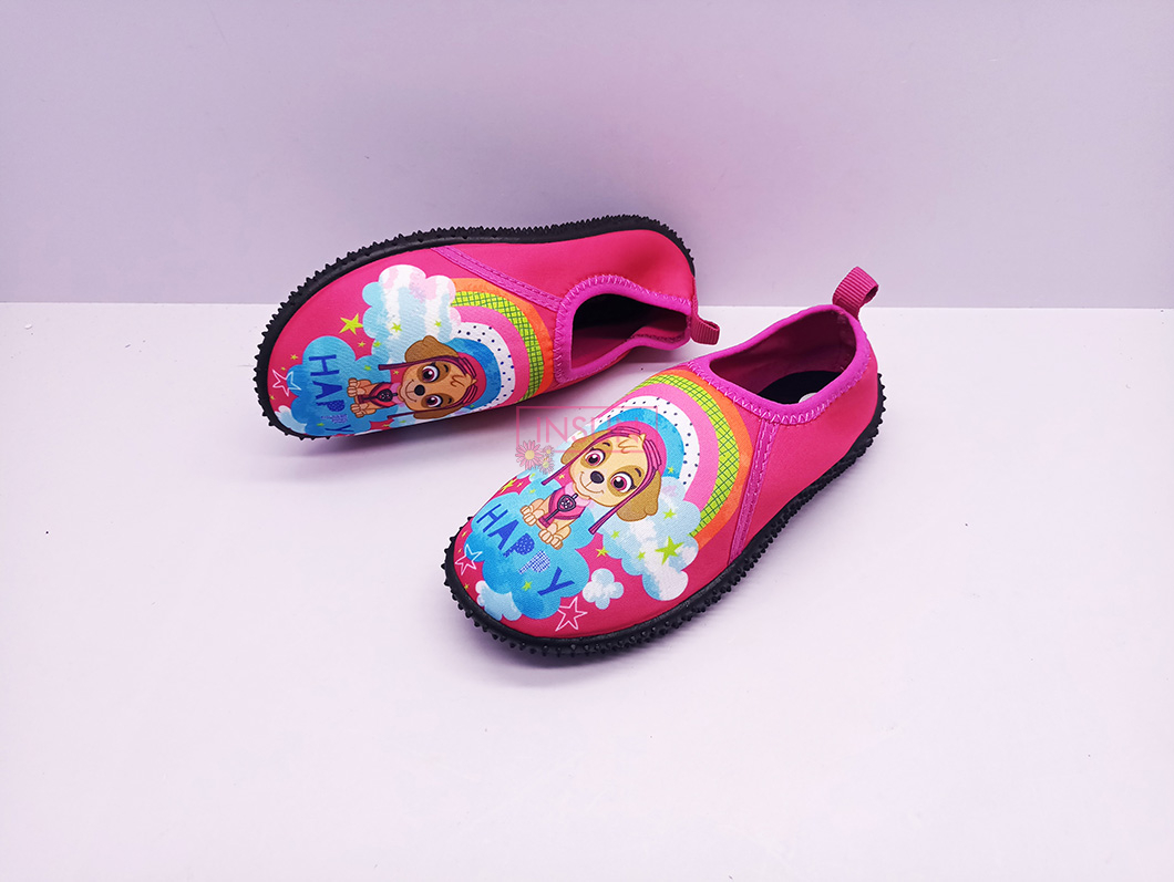  AQUA SHOES