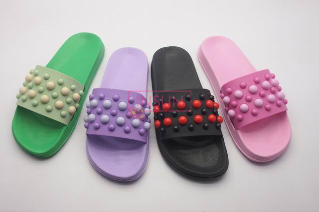 INJECTION SLIDE SLIPPERS