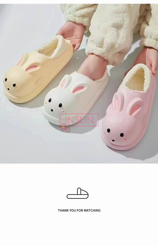 FUR SLIPPERS