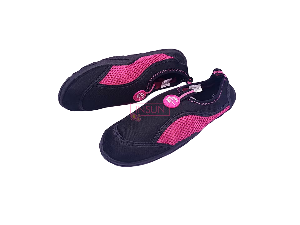  AQUA SHOES