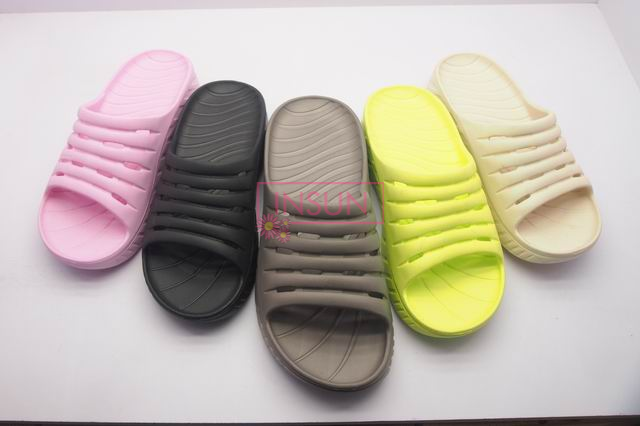 INJECTION SLIDE SLIPPERS