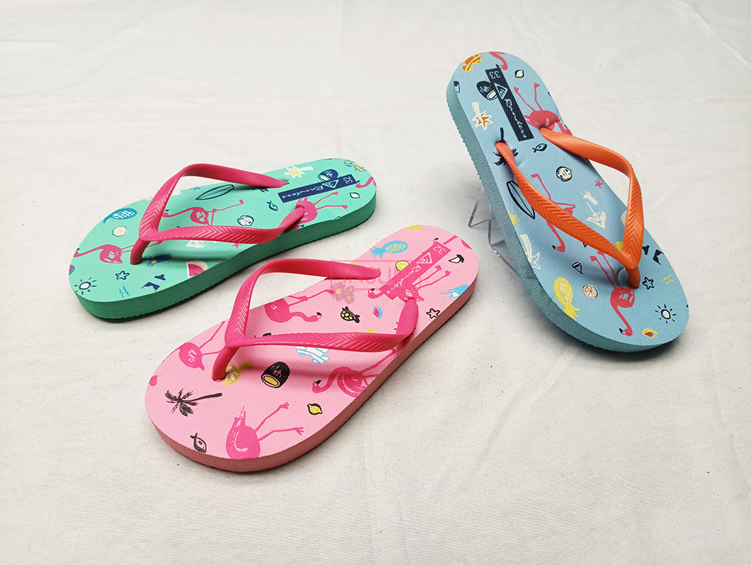 FLIP FLOPS