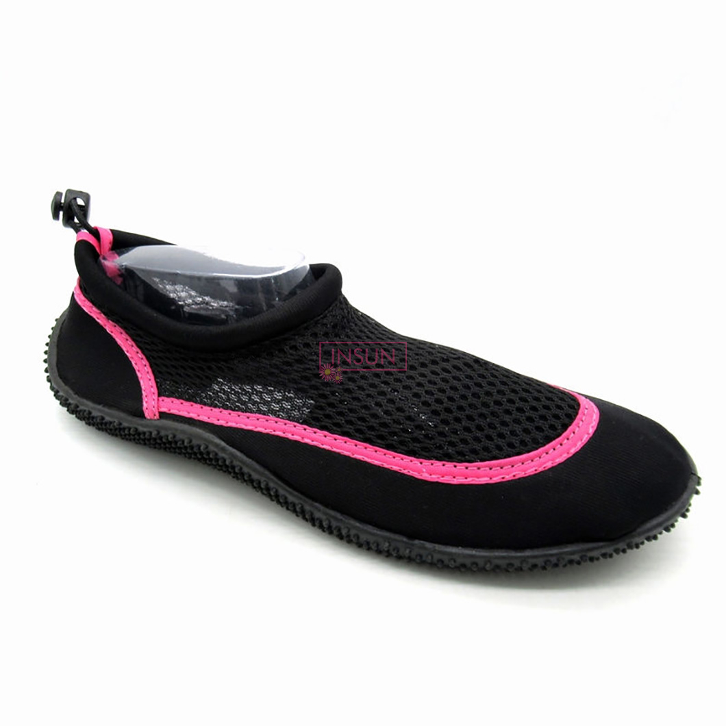 AQUA SHOES