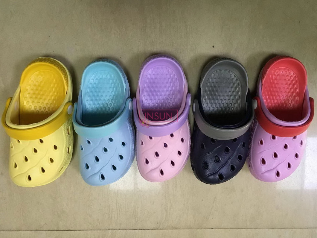 CHILD CLOG