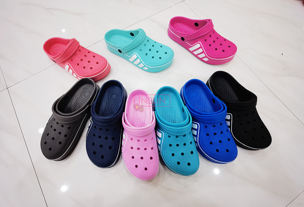 ADULT CLOGS